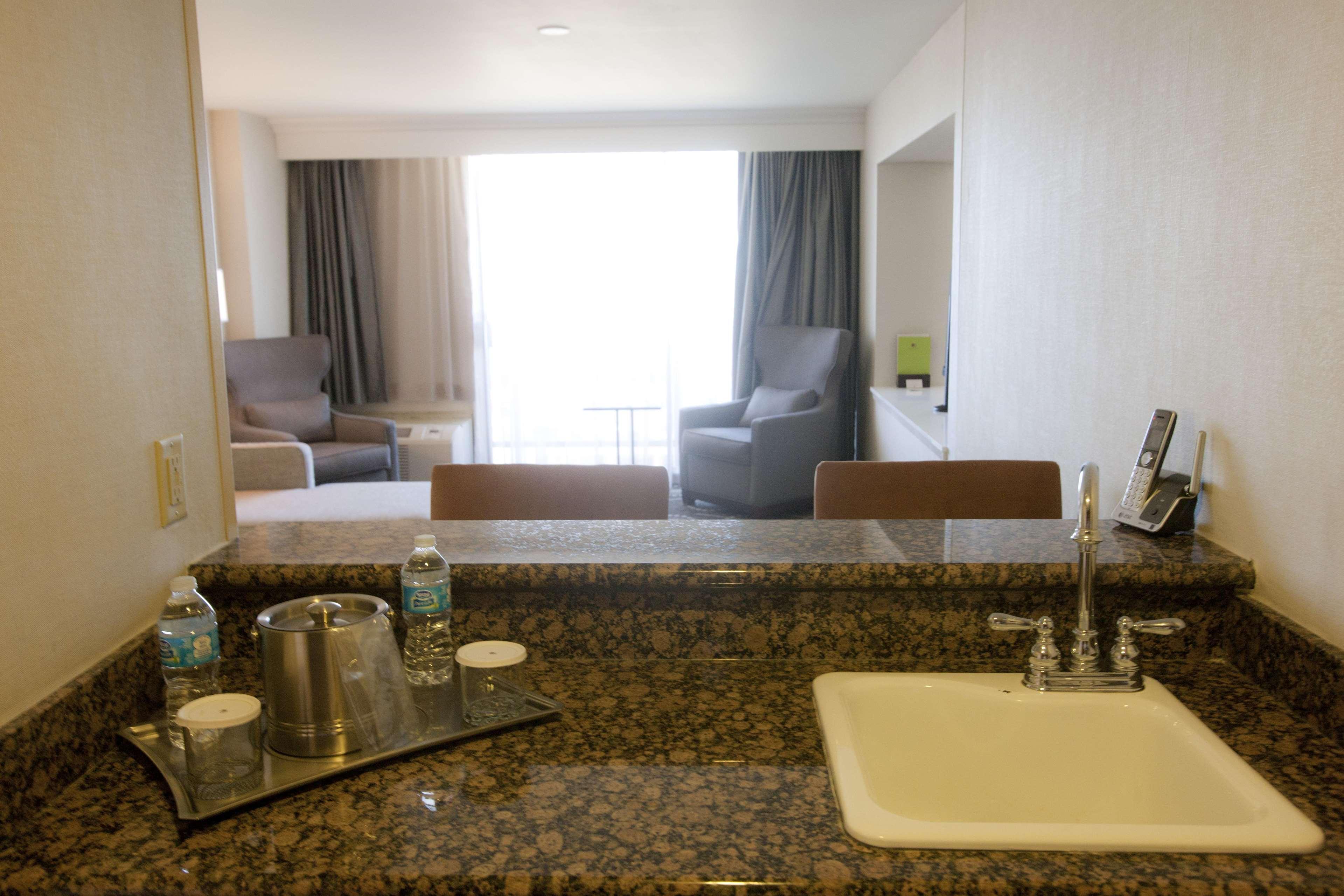 Wyndham Midland Downtown Hotell Eksteriør bilde
